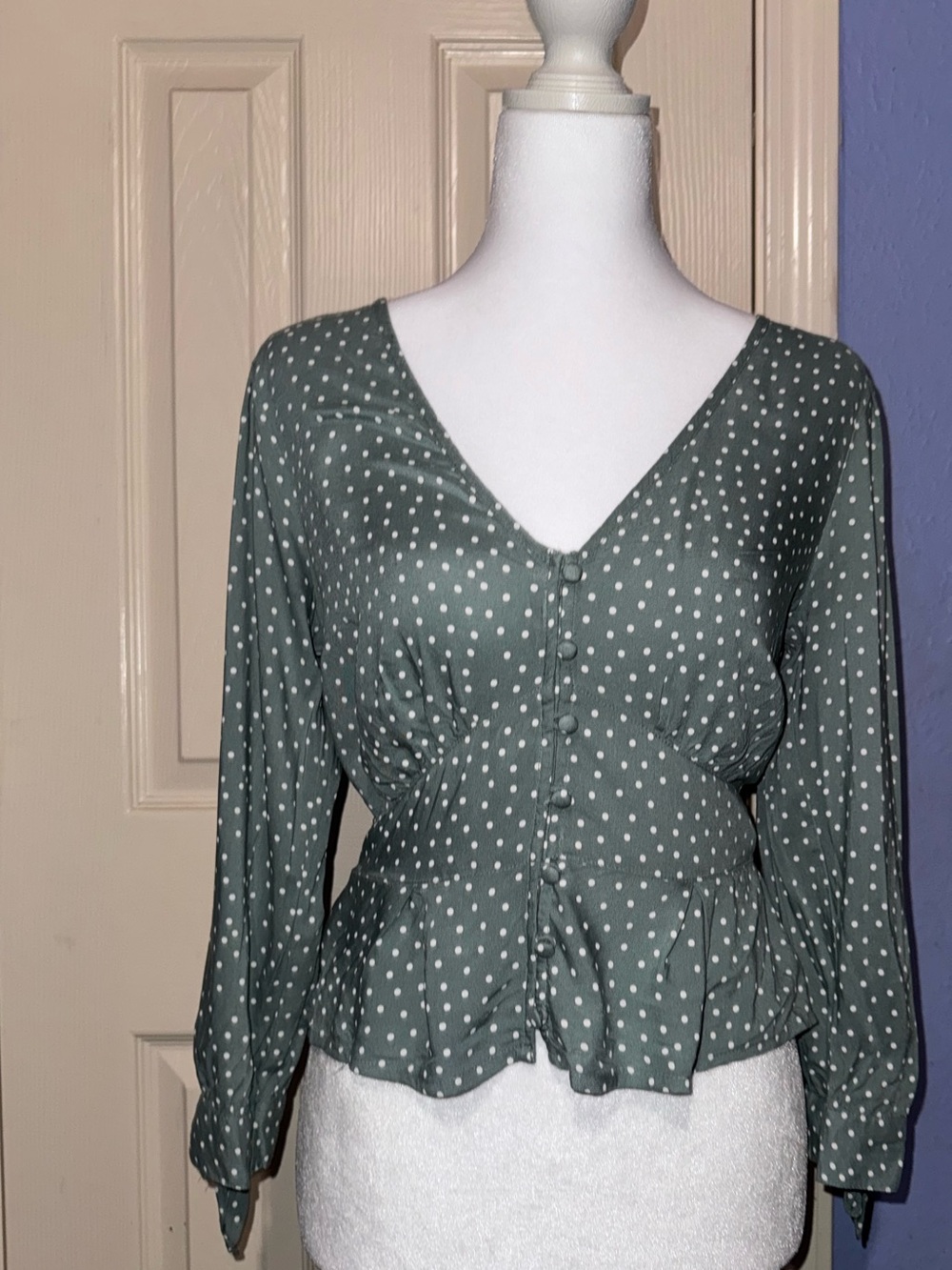Abercrombie & Fitch Sage Green Polka Dot V-Neck Button Peplum Blouse